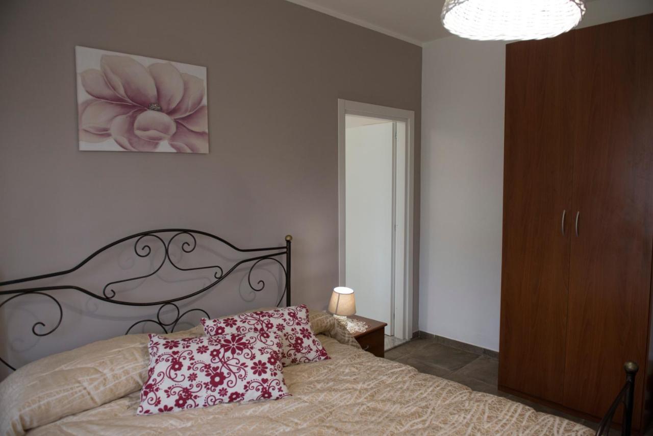 بييسْتوم Villa Miriade B&B المظهر الخارجي الصورة