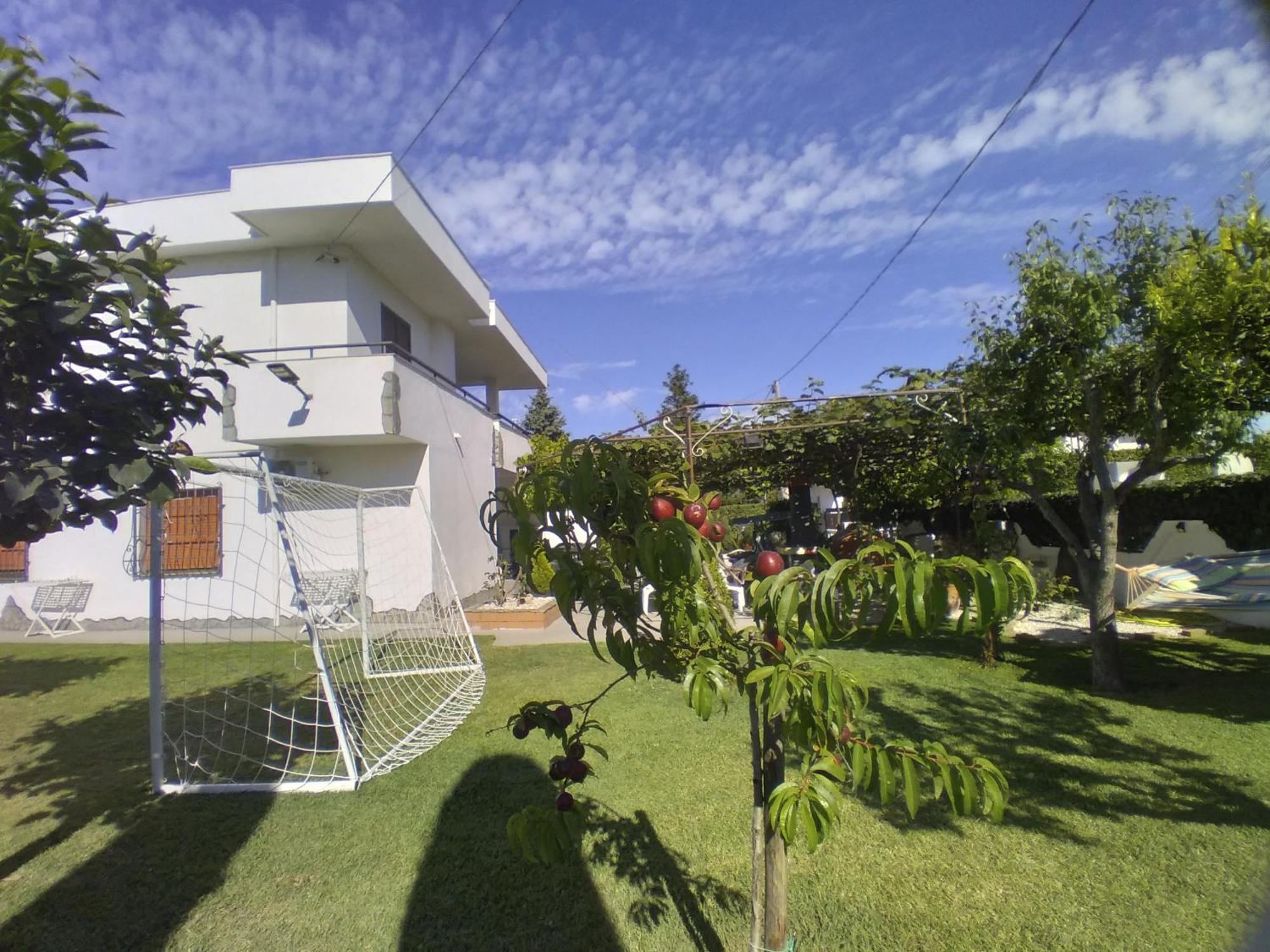 بييسْتوم Villa Miriade B&B المظهر الخارجي الصورة